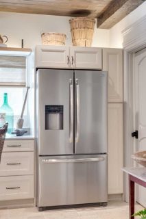 Waypoint white cabinet